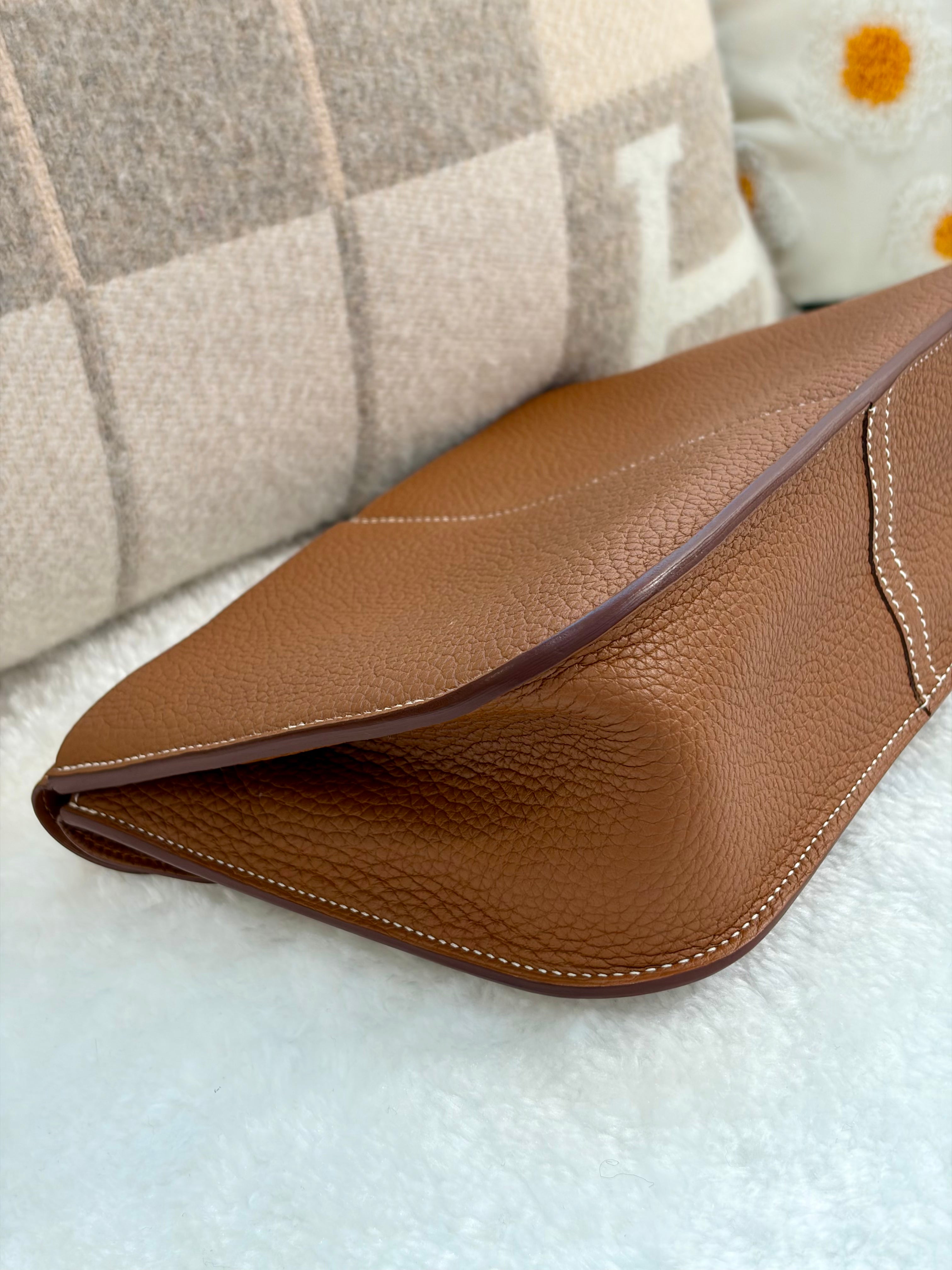 [Preloved] Hermès Halzan 25 Gold TC CC