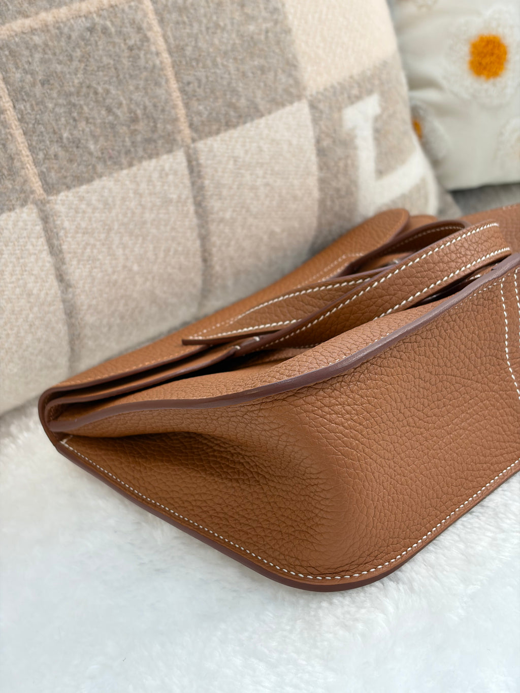 [Preloved] Hermès Halzan 25 Gold TC CC