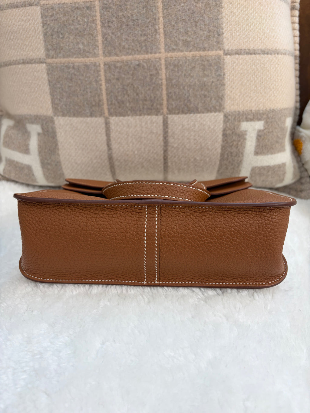 [Preloved] Hermès Halzan 25 Gold TC CC