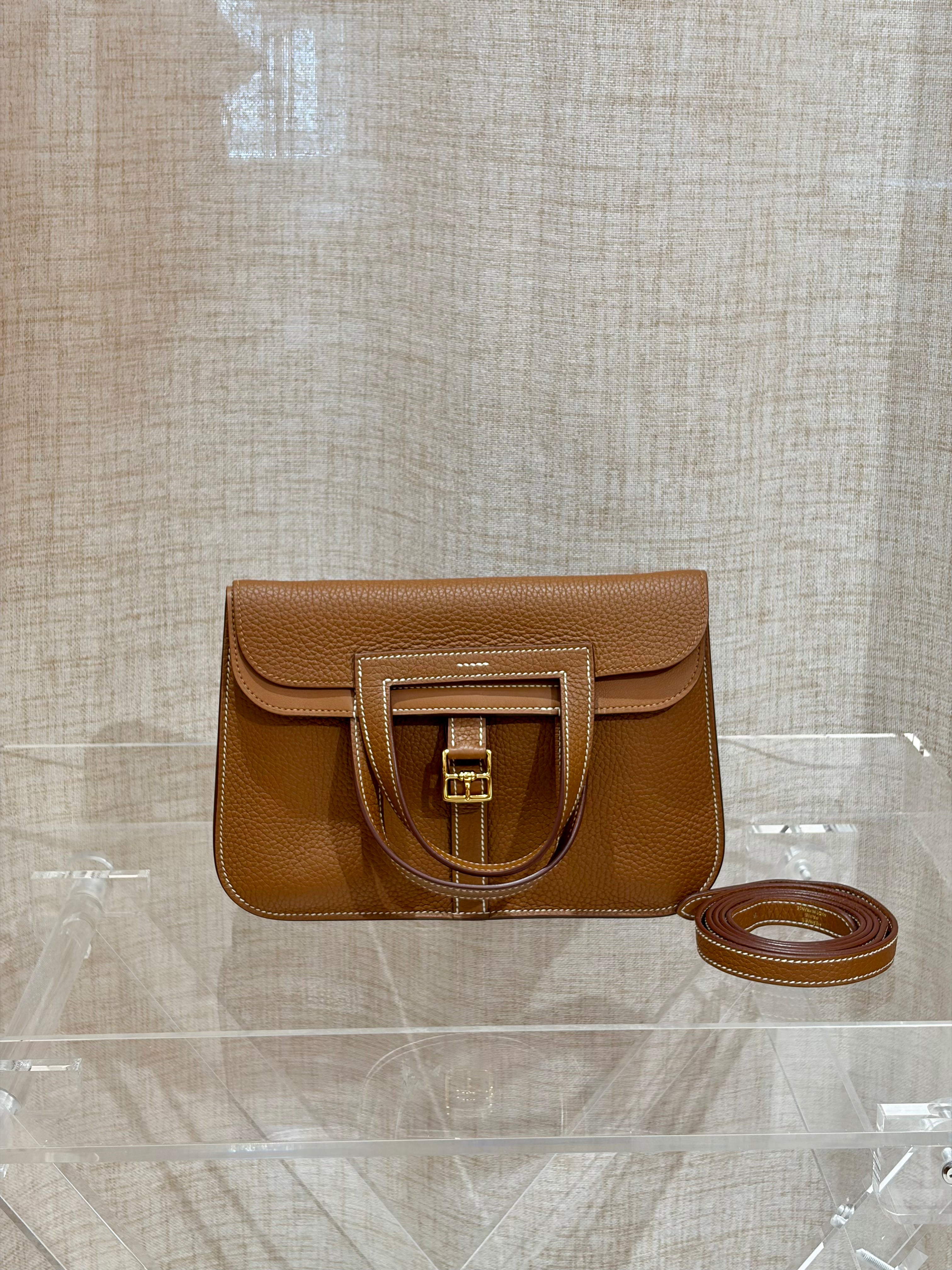 [Preloved] Hermès Halzan 25 Gold TC CC