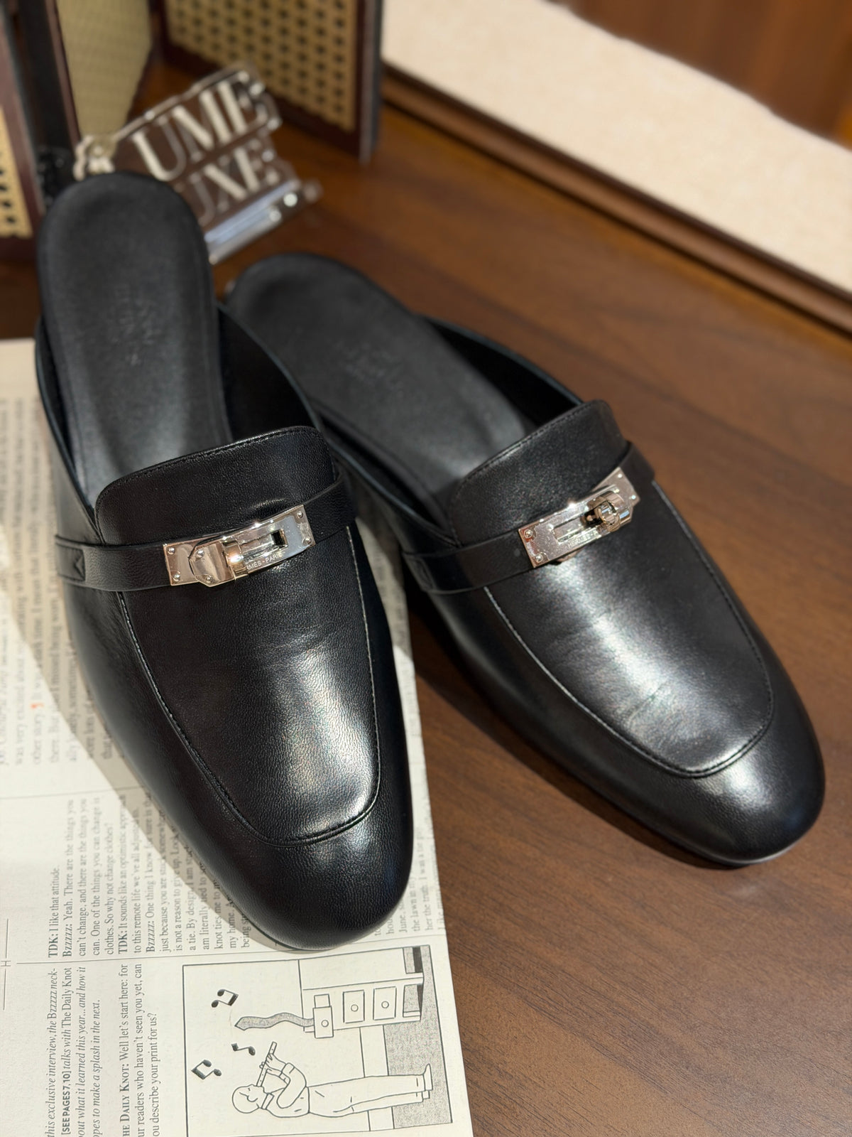 [New] Hermès Oz Mule Black Silver 39.5