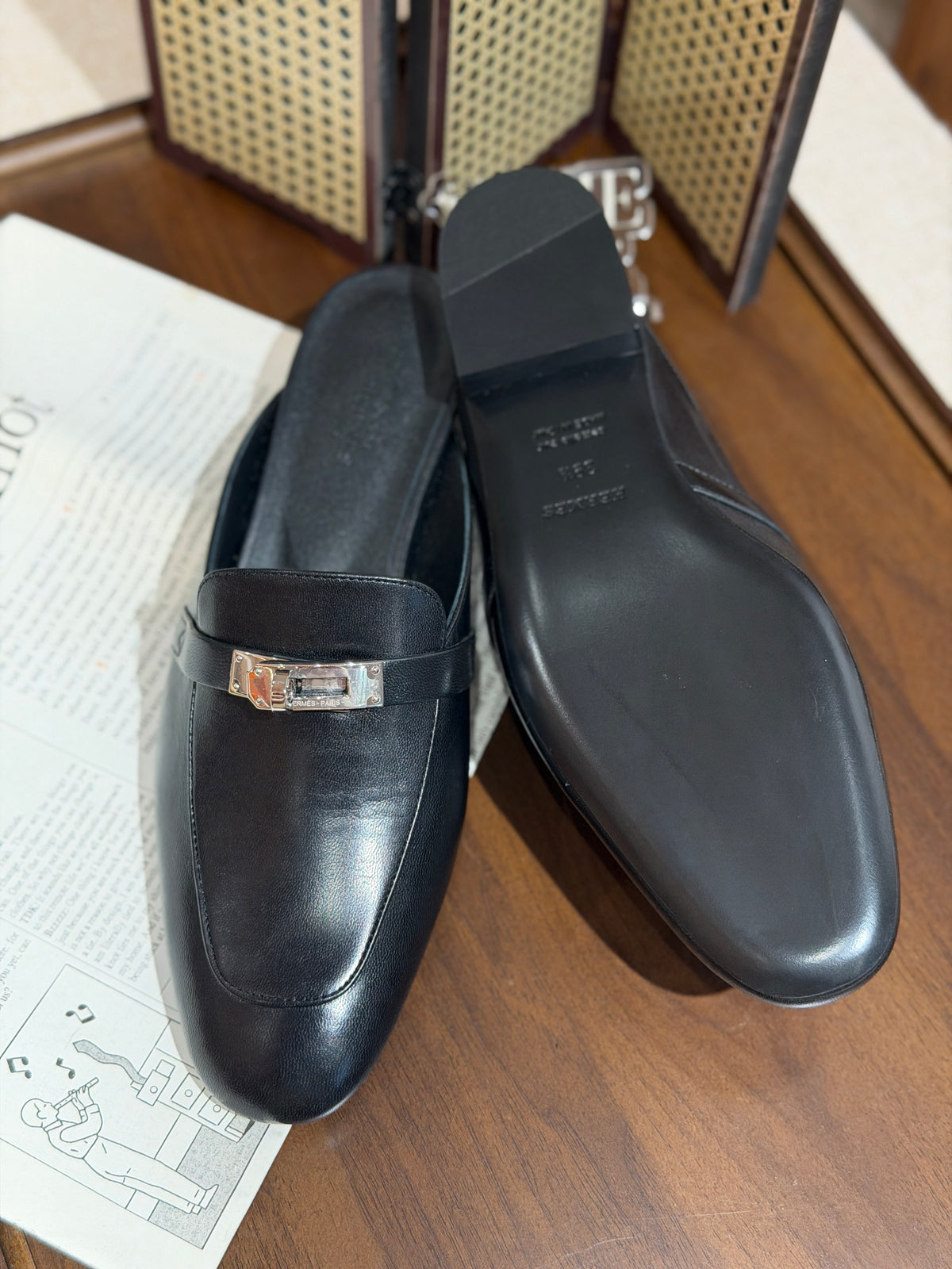 [New] Hermès Oz Mule Black Silver 39.5