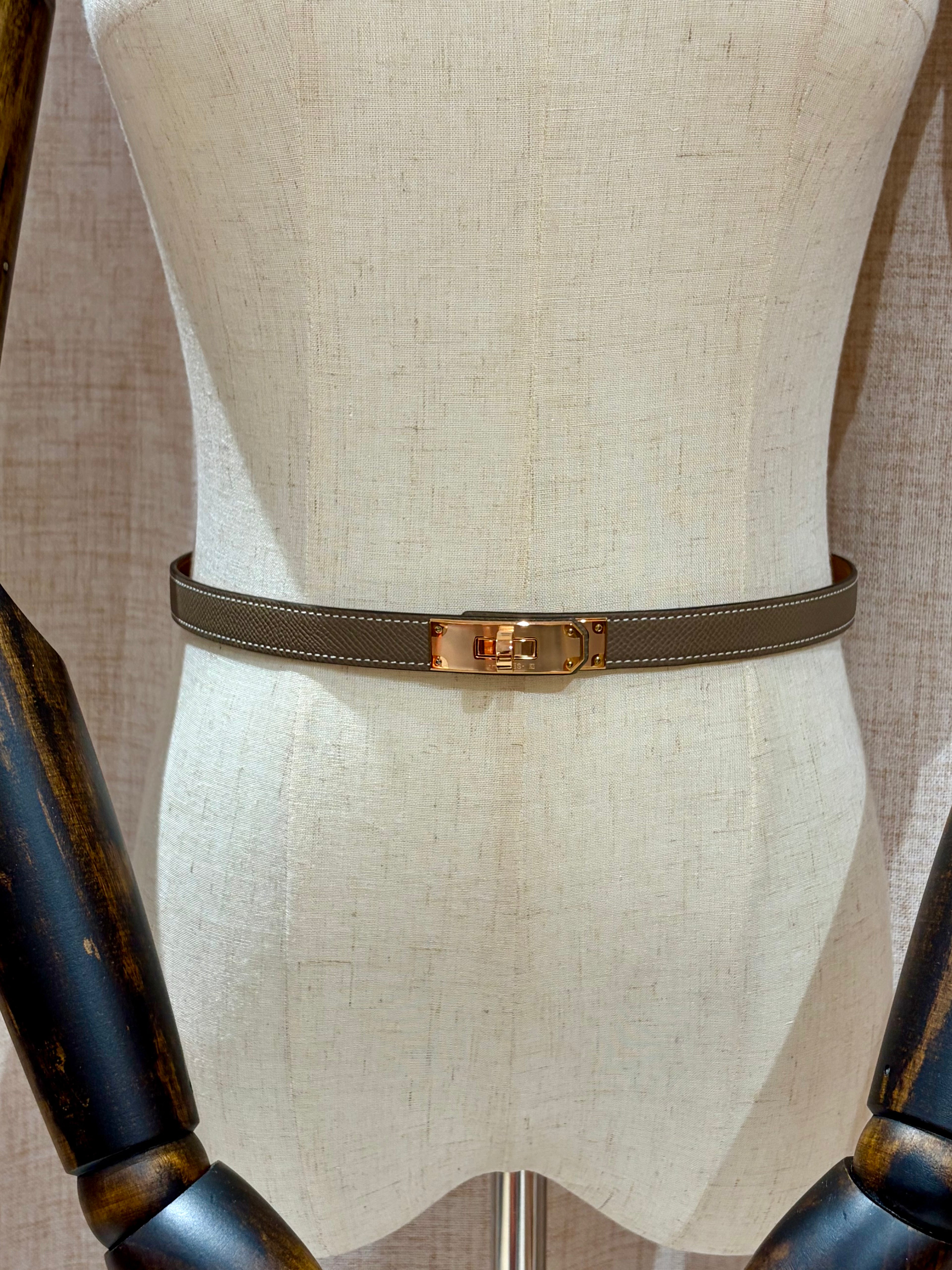 [New] Hermès Kelly Belt Etoupe Epsom Rose gold