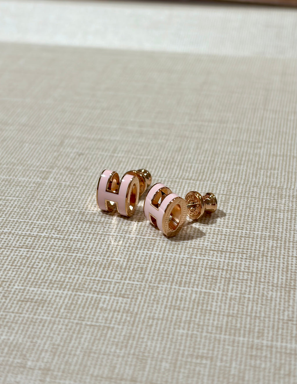 [New] Hermès Mini Pop H Earrings Rose Dragee Rose gold