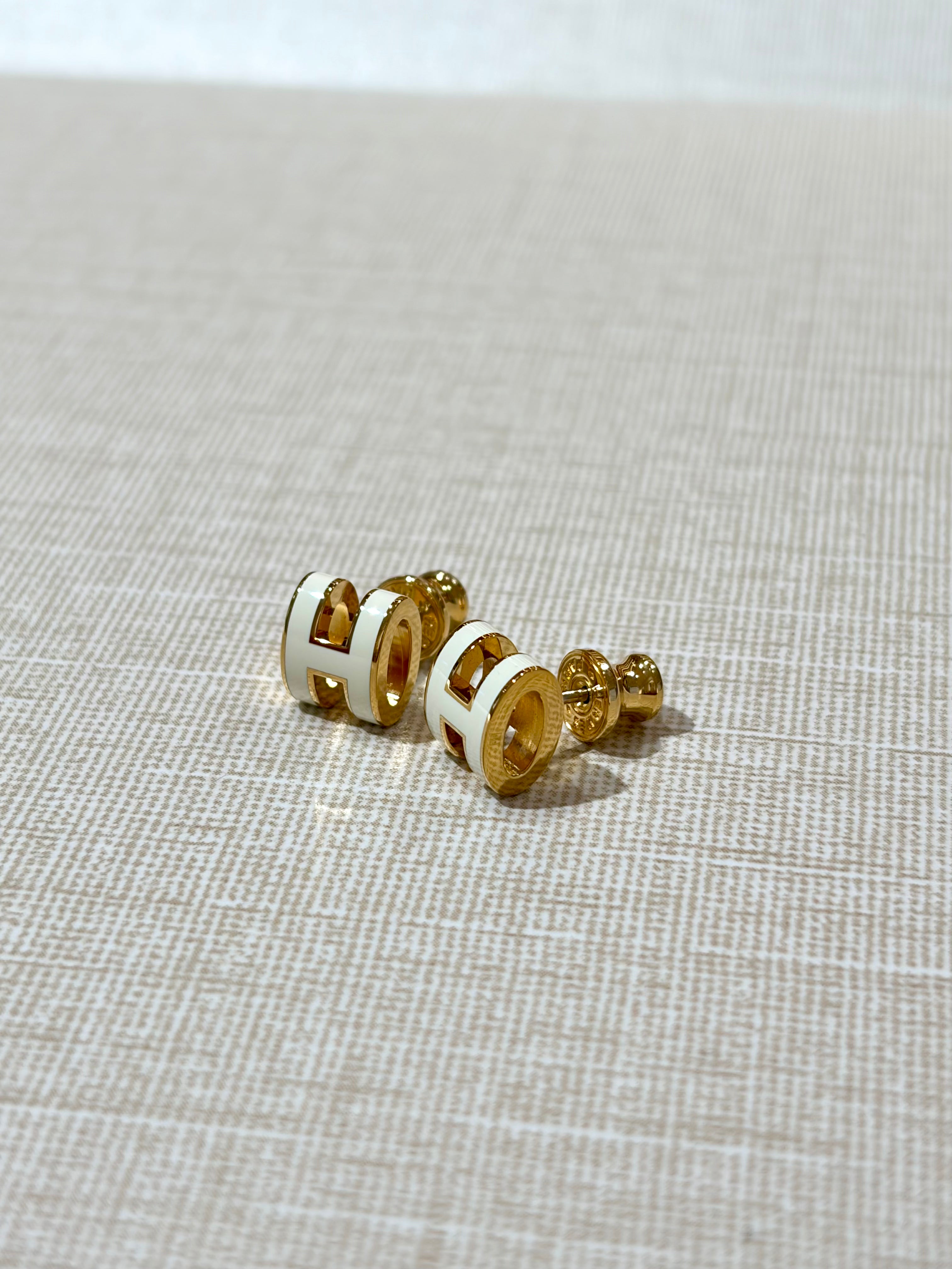 [New] Hermès Mini Pop H Earrings Craie Gold