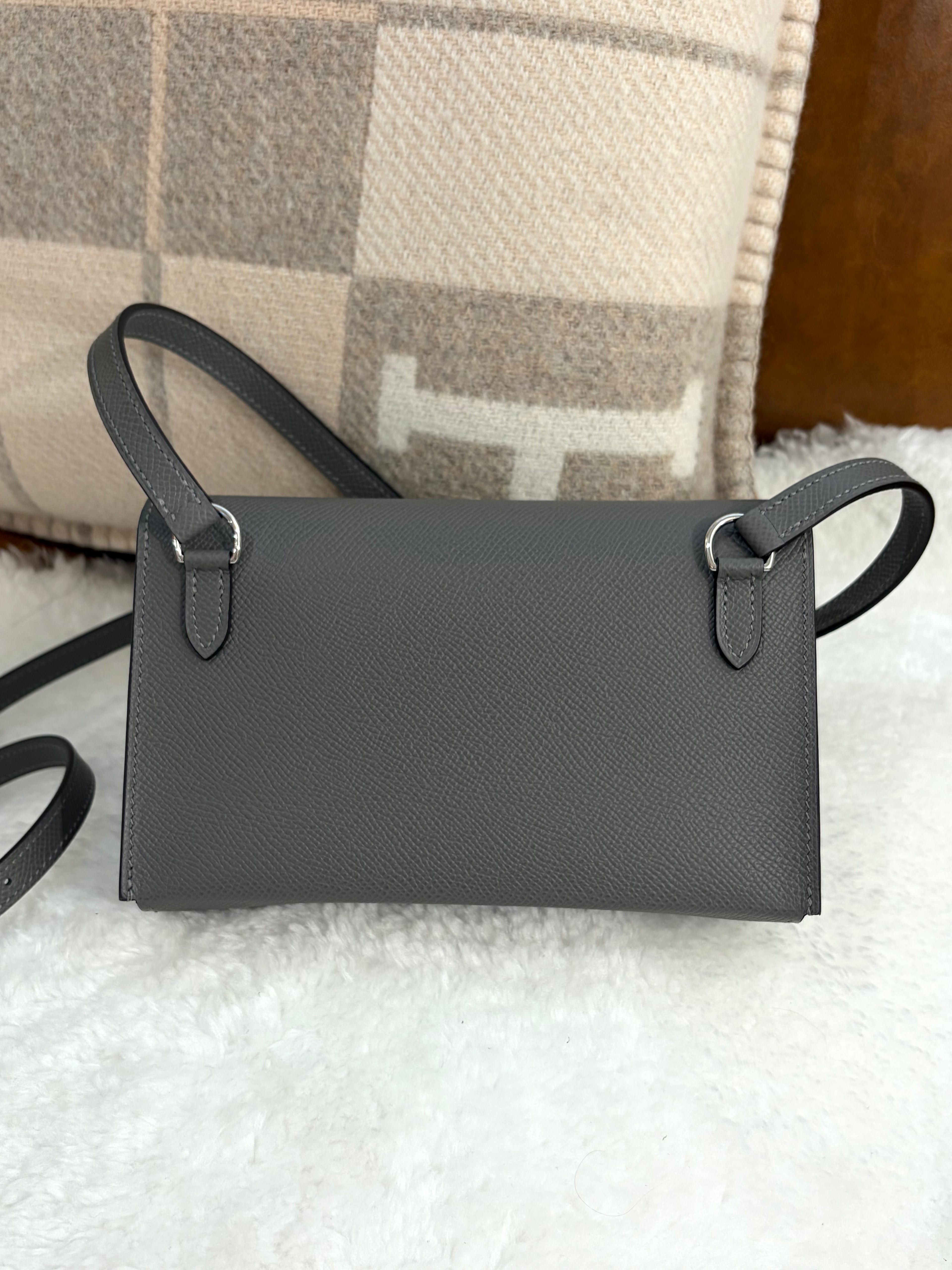 [New] Hermès Snap Wallet Gris Meyer Epsom