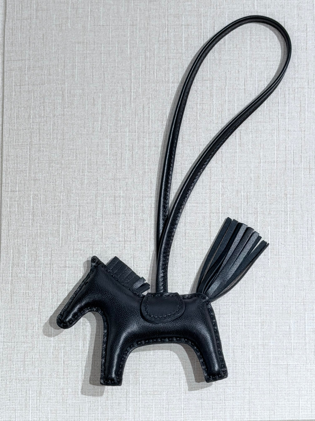 [New] Hermès Rodeo So Black PM