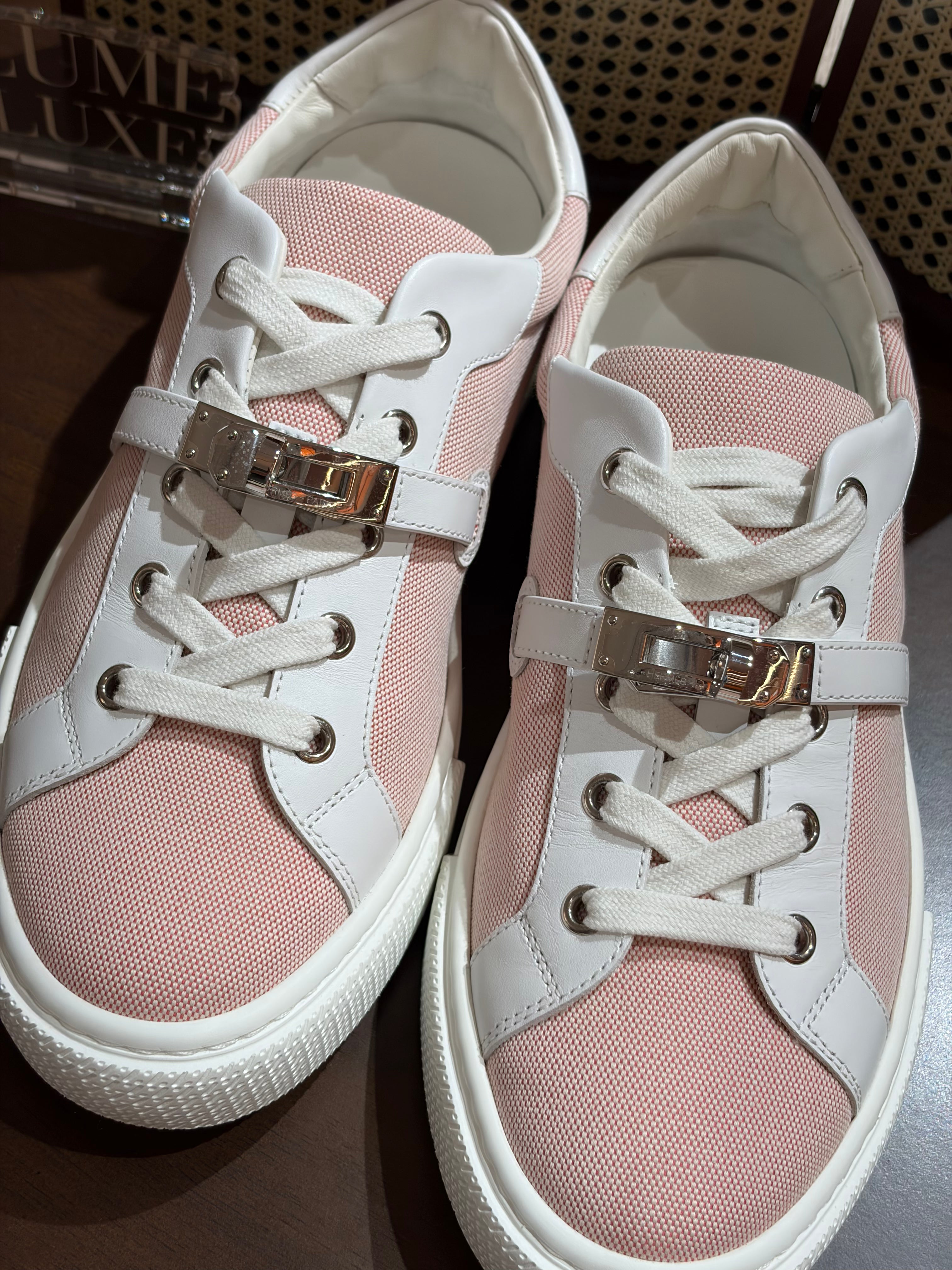 [New] Hermès  Day Sneakers Framboise/Blanc Canvas/Calfskin CK 38.5