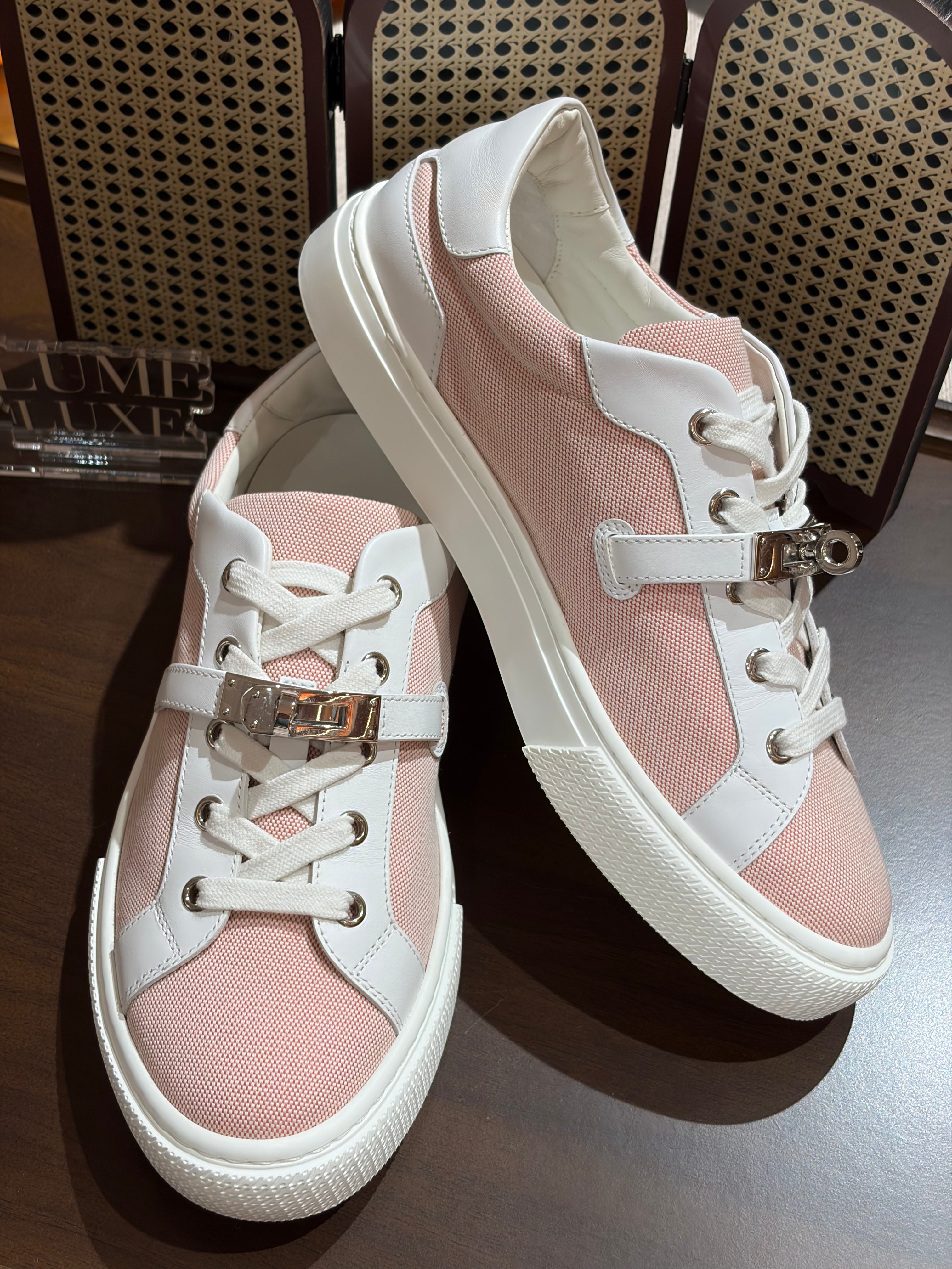 [New] Hermès  Day Sneakers Framboise/Blanc Canvas/Calfskin CK 38.5