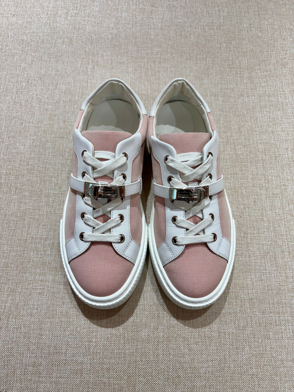 [New] Hermès  Day Sneakers Framboise/Blanc Canvas/Calfskin CK 38.5