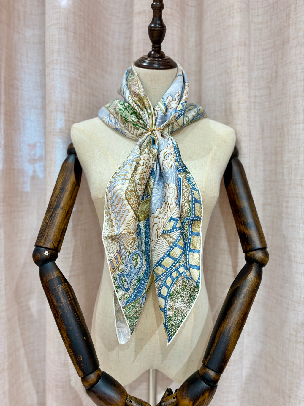 [New] Hermès Scarf 90 Silk