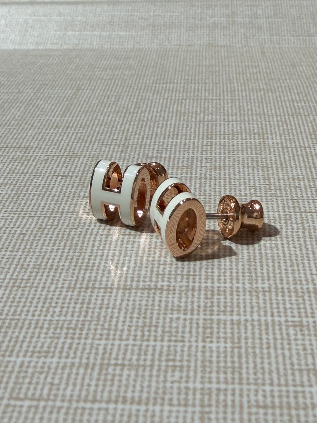 [New] Hermès Mini Pop H Earrings Blanc Rosegold