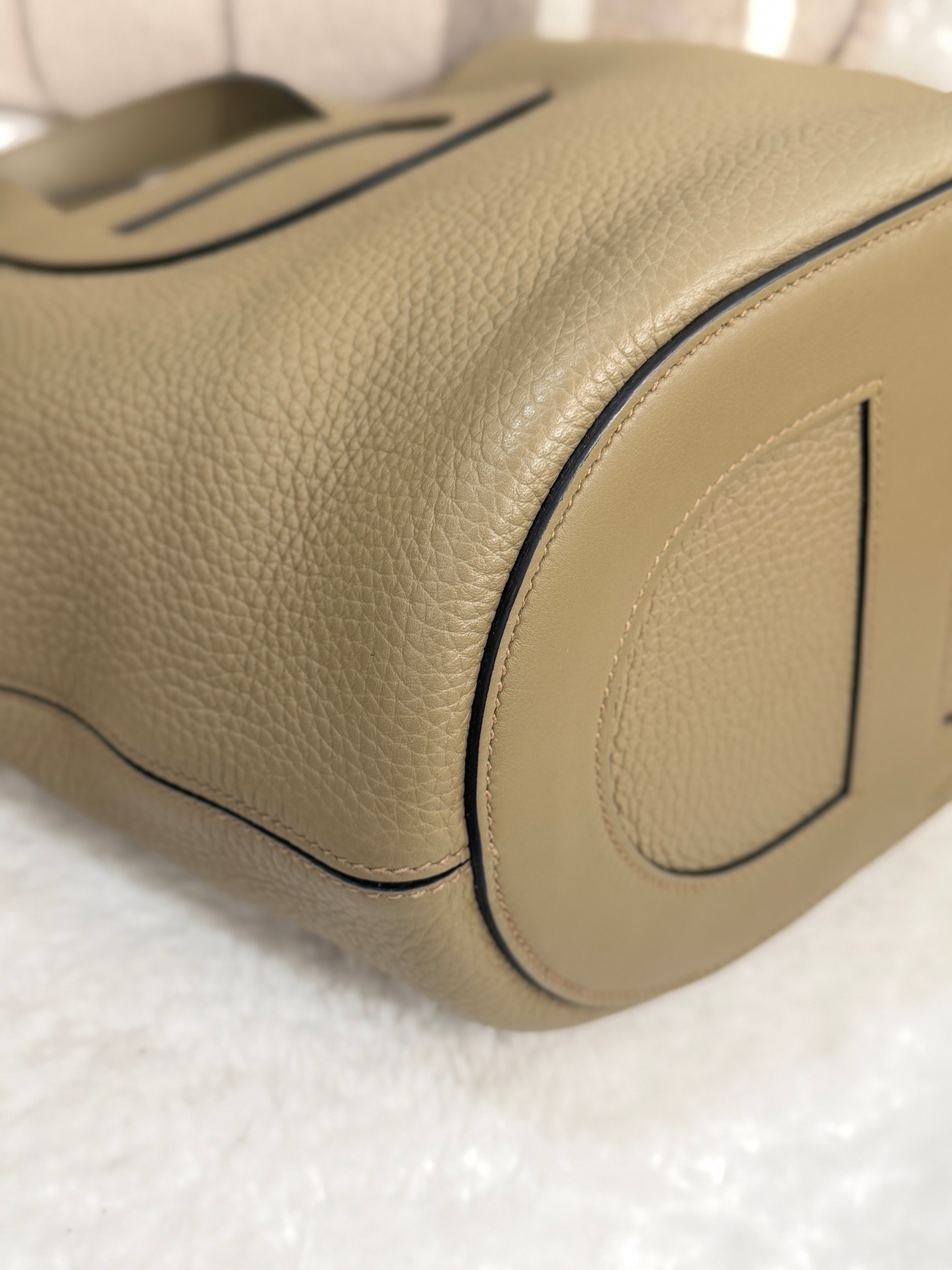 [Preloved] Hermès In-The-Loop 23 Beige Marfa TC CK