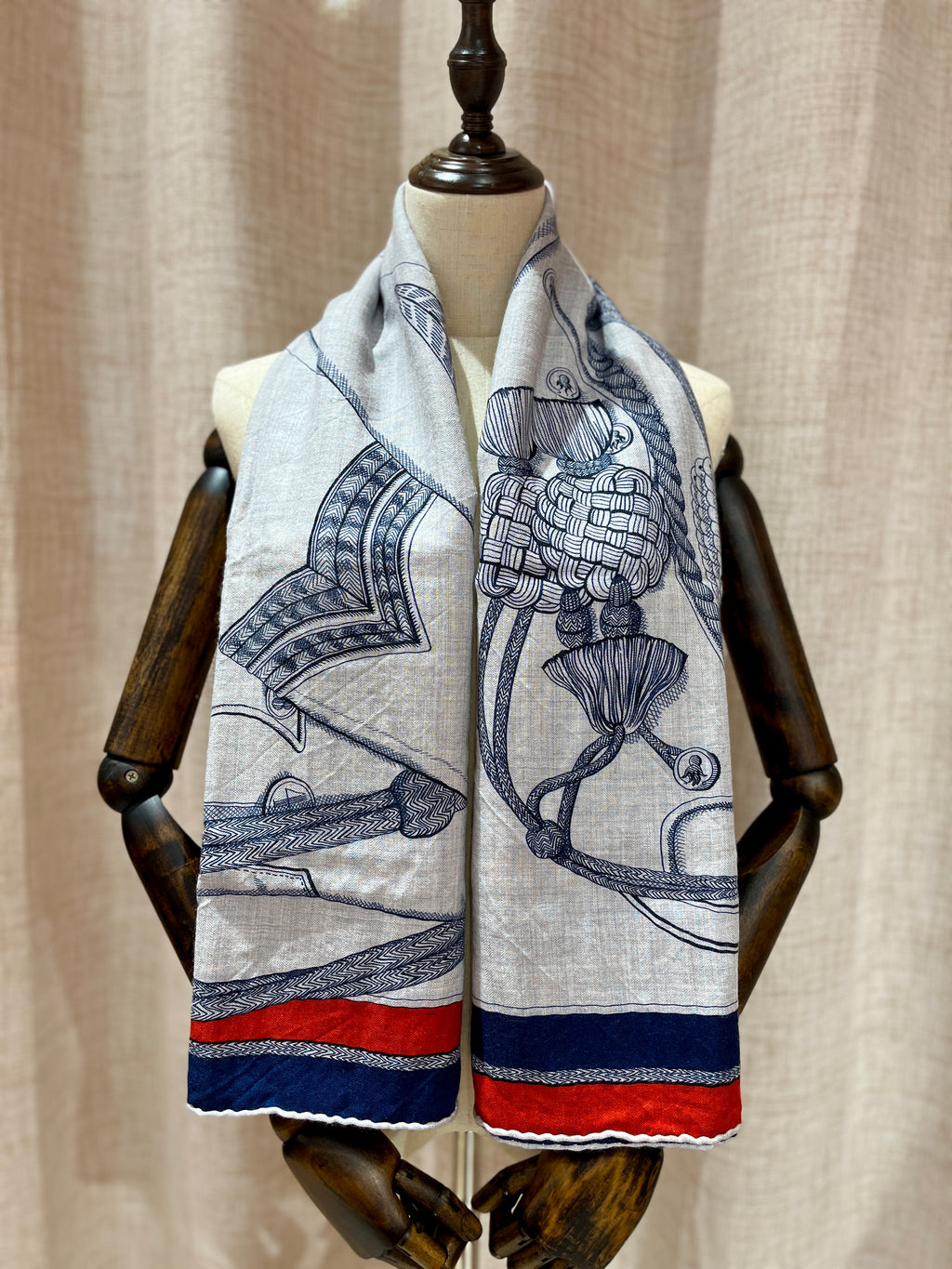[Preloved] Hermès Shawl 140 Cashmere