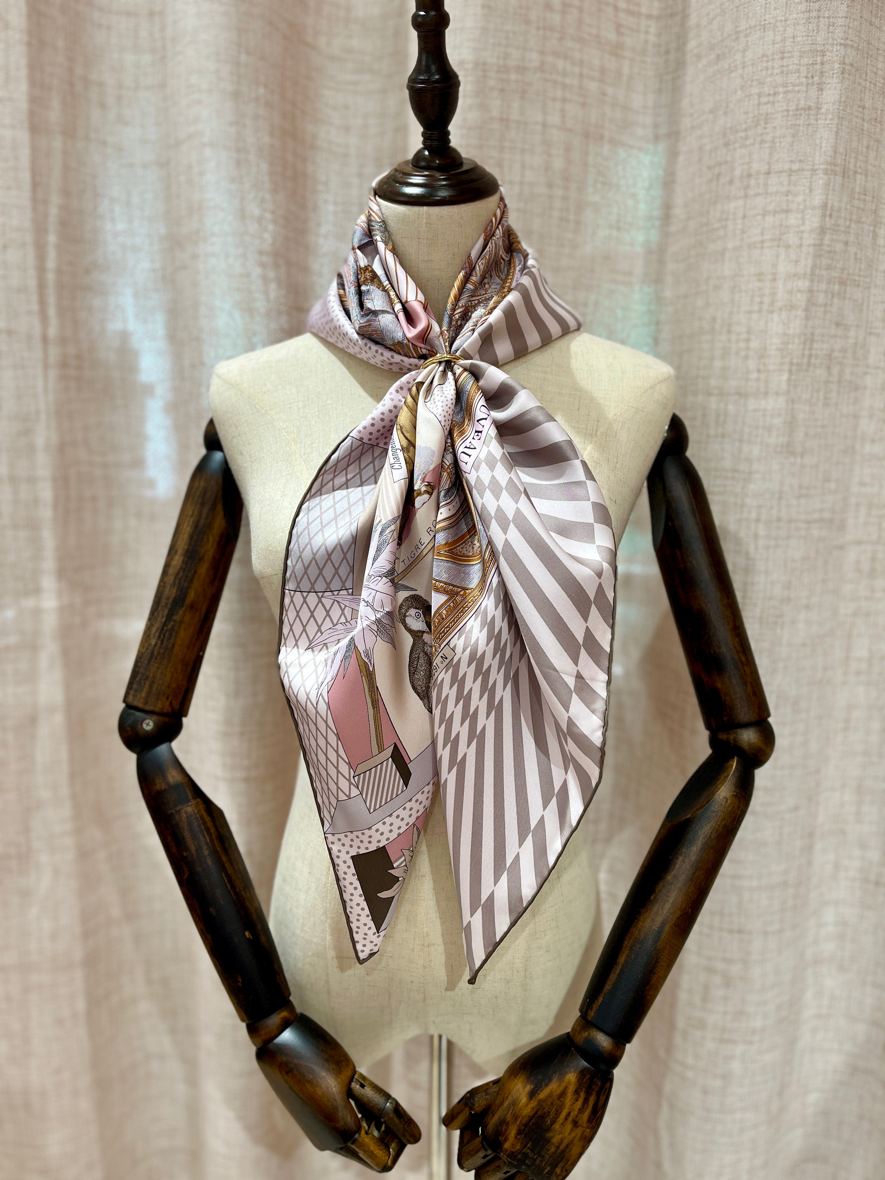 [New] Hermès Scarf 90 Silk
