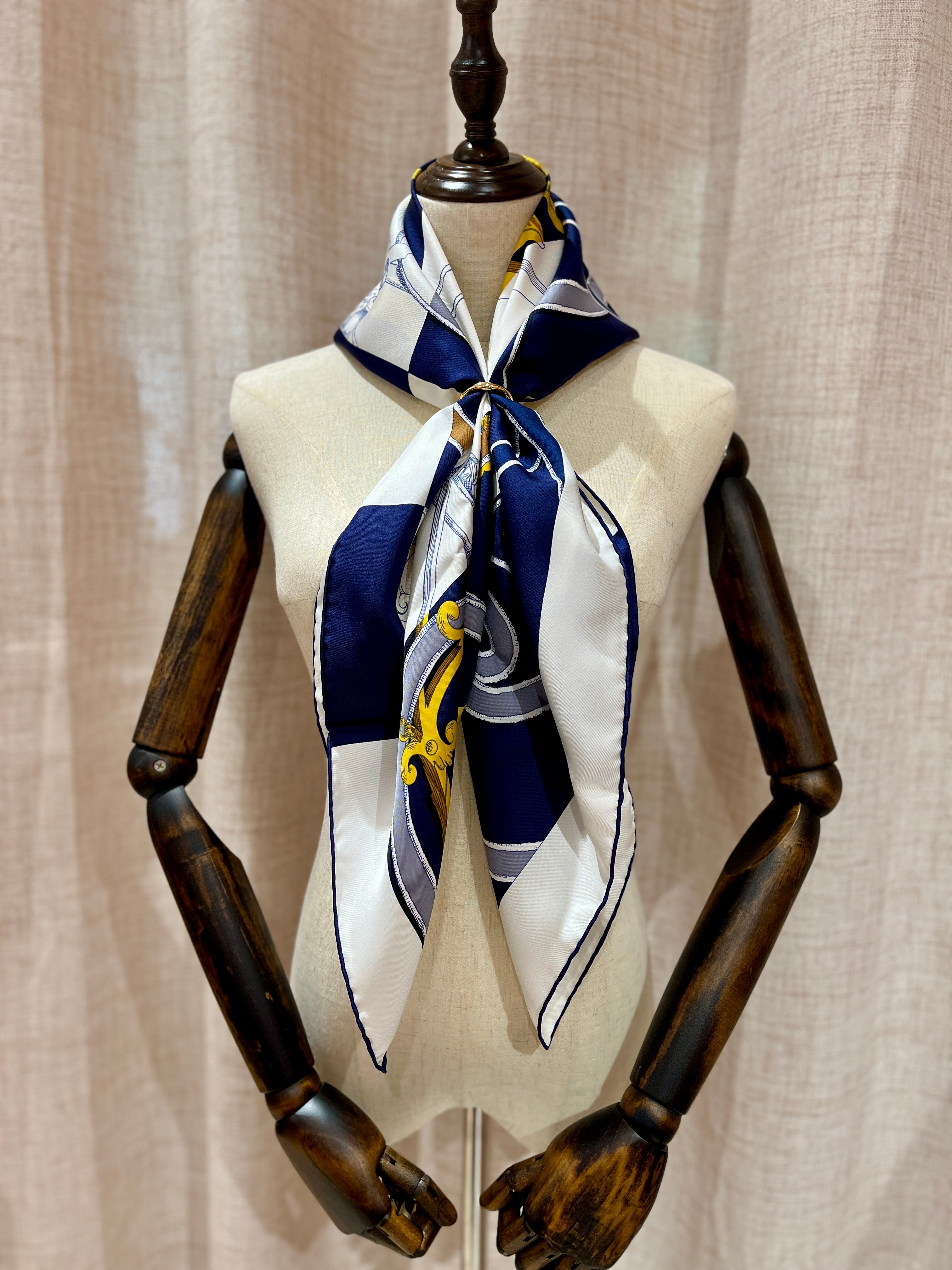 [Preloved] Hermès Scarf 90 Silk