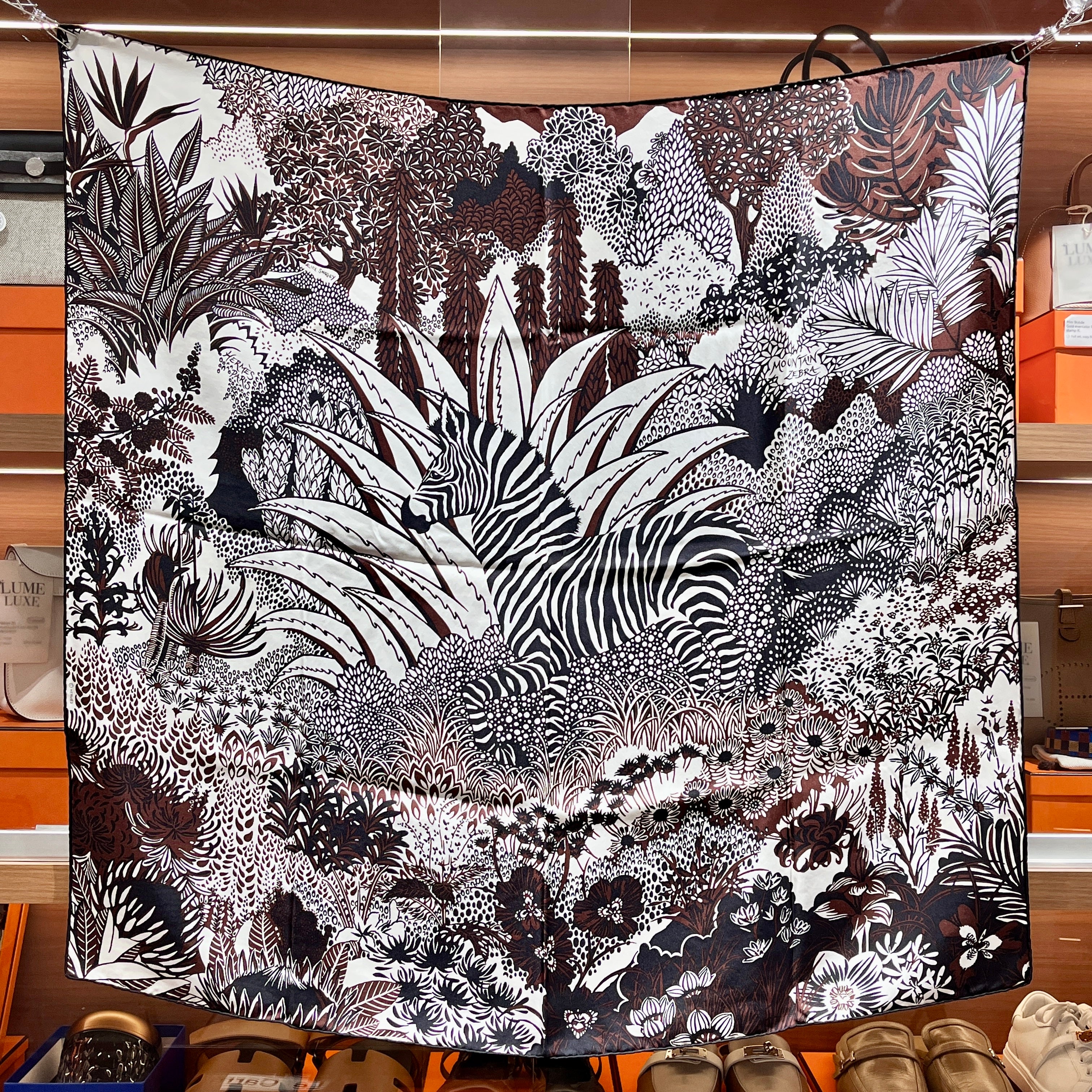 [Preloved] Hermès Scarf 90 Silk