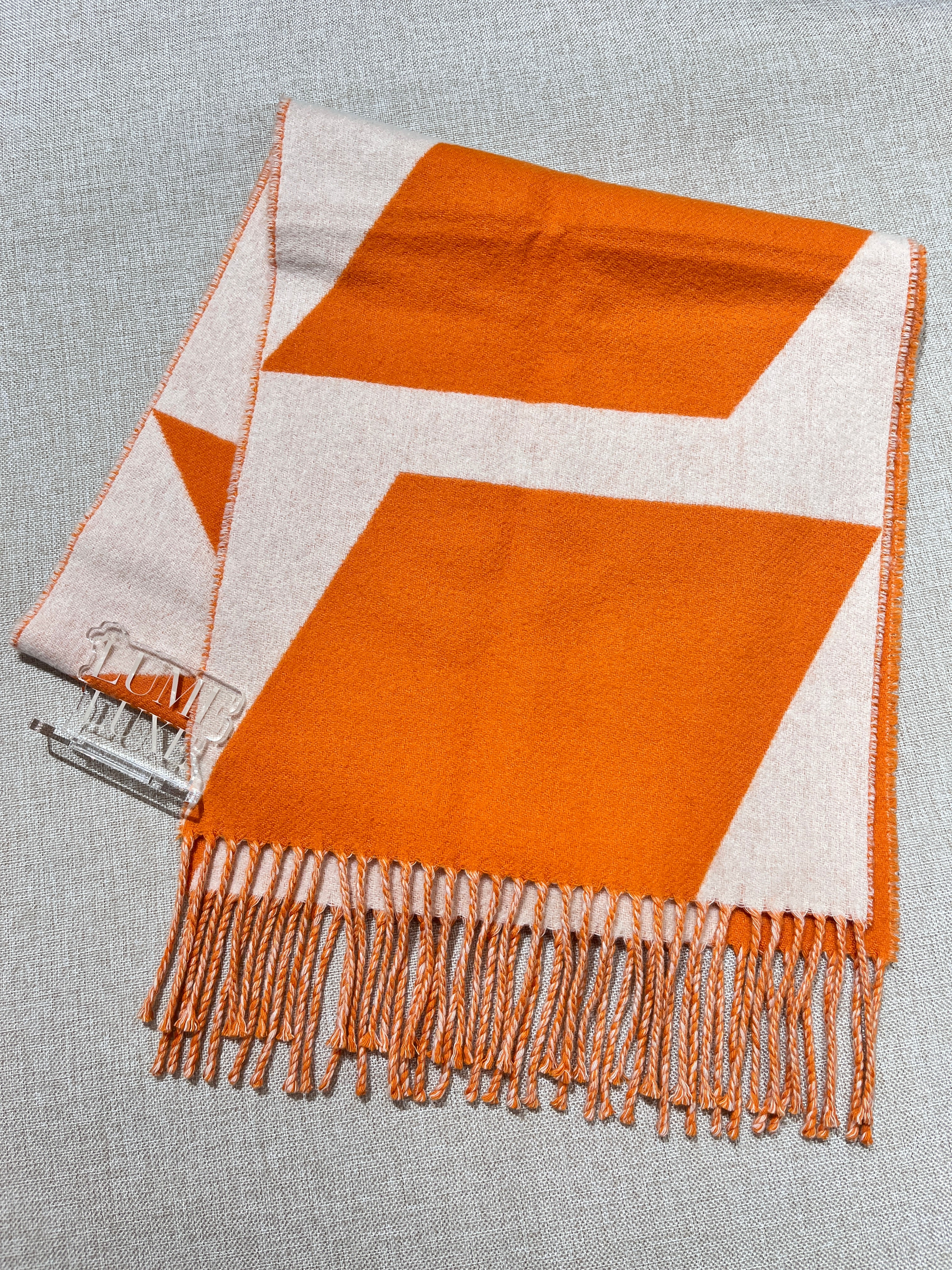 [Preloved] Hermès Casaque Optique Muffler Orange/ Beige