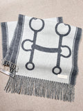 [New] Hermès Casaque Mors Muffler Ivory/ Gris Fianelle