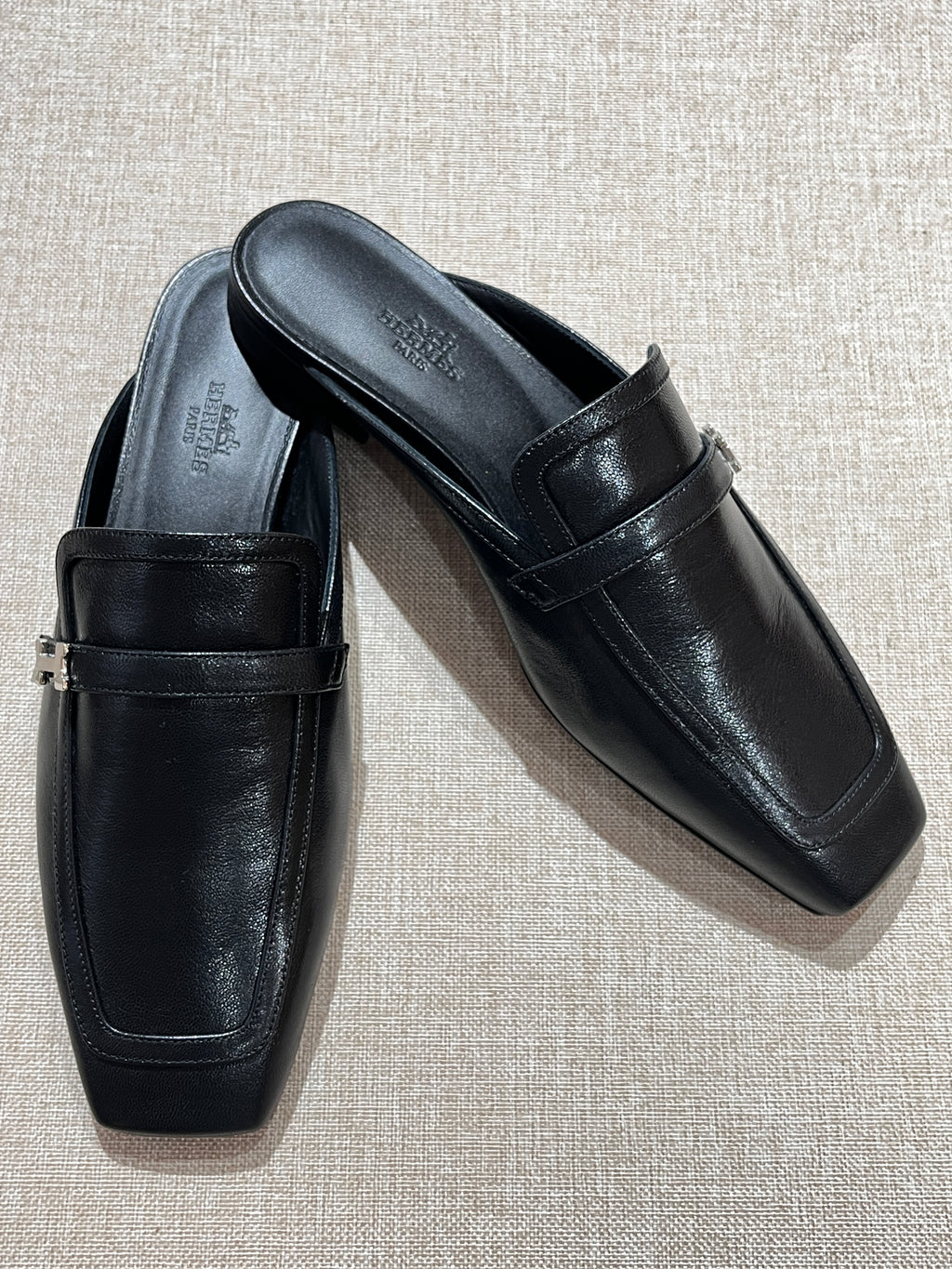 [New] Hermès Groupie Mule Black Silver 38