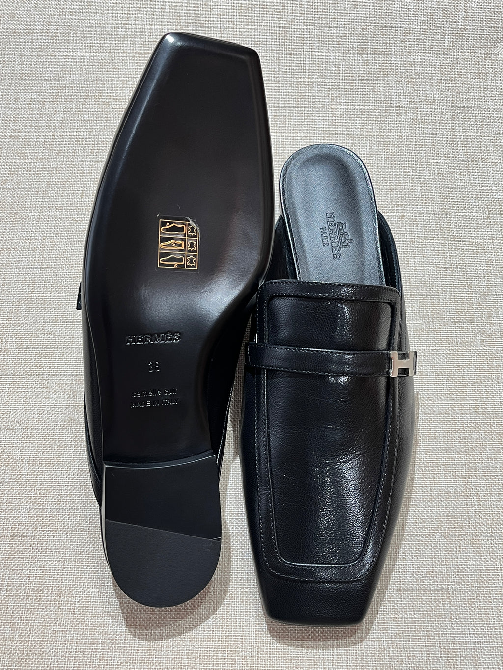 [New] Hermès Groupie Mule Black Silver 38