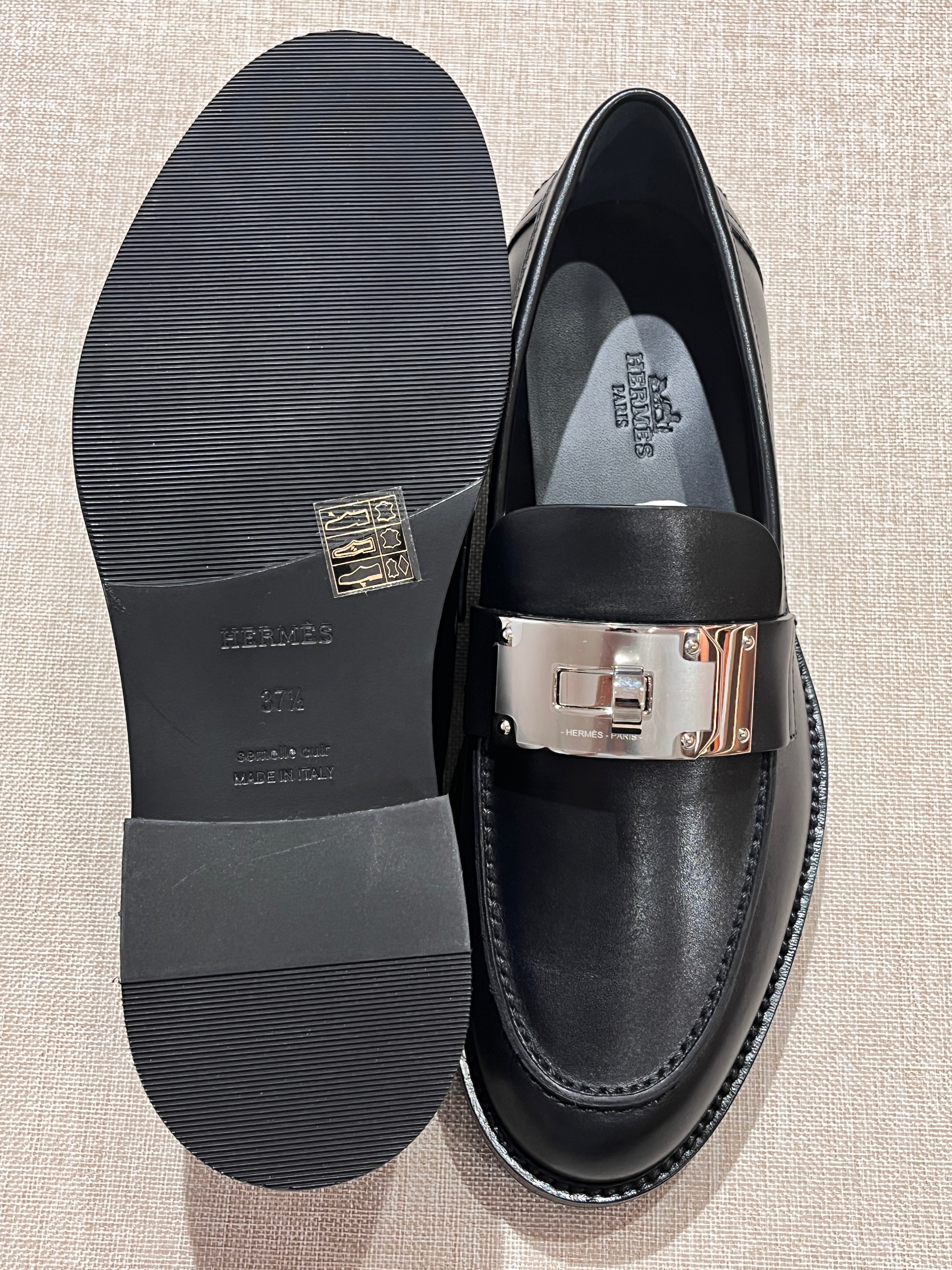 [New] Hermès Hot Loafer Black Calfskin Silver 37.5