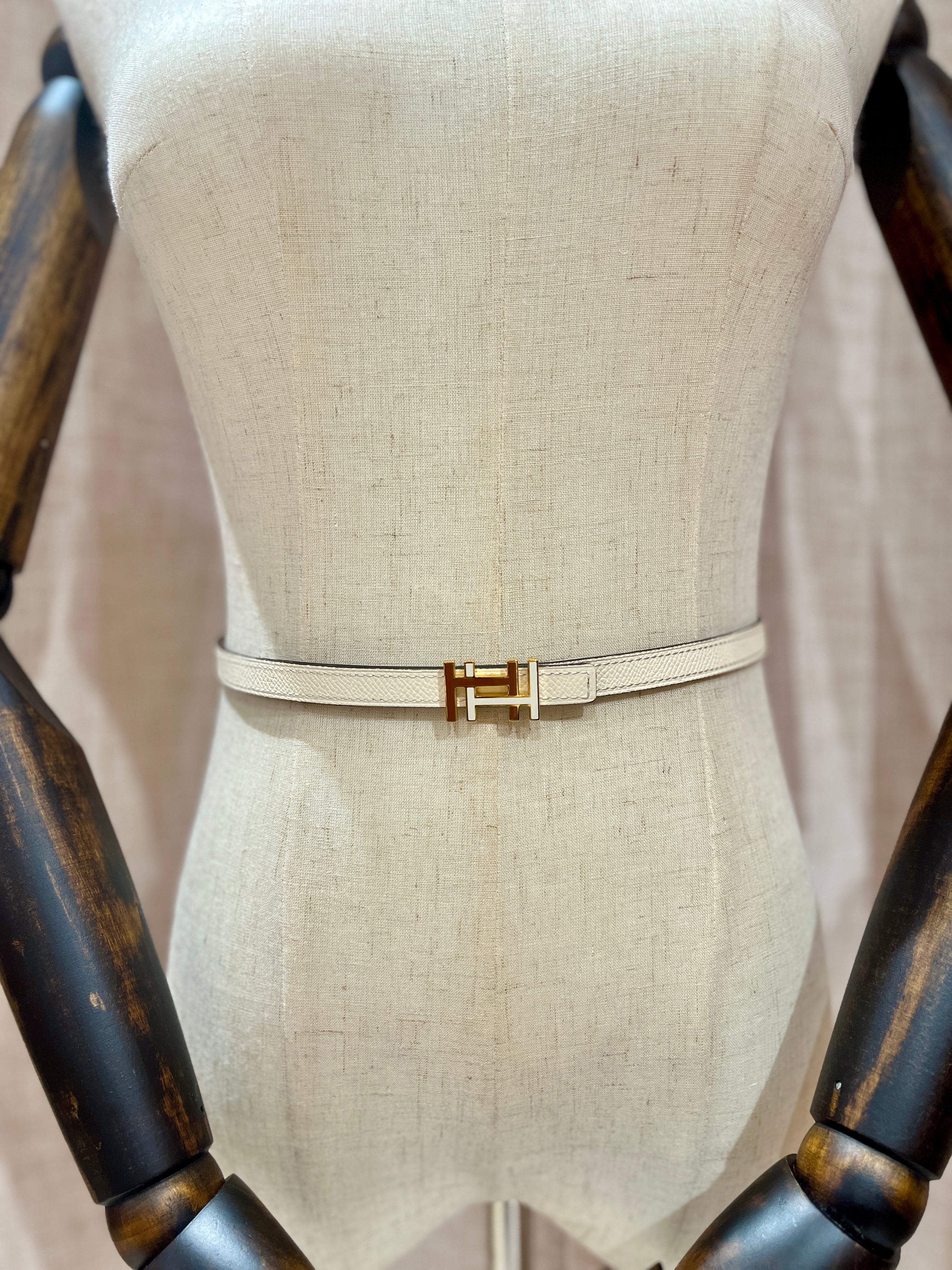 [Preloved] Hermès 13mm Reversible Belt Gold/Nata Swift/Epsom 70 H Au Carre Gold Buckle