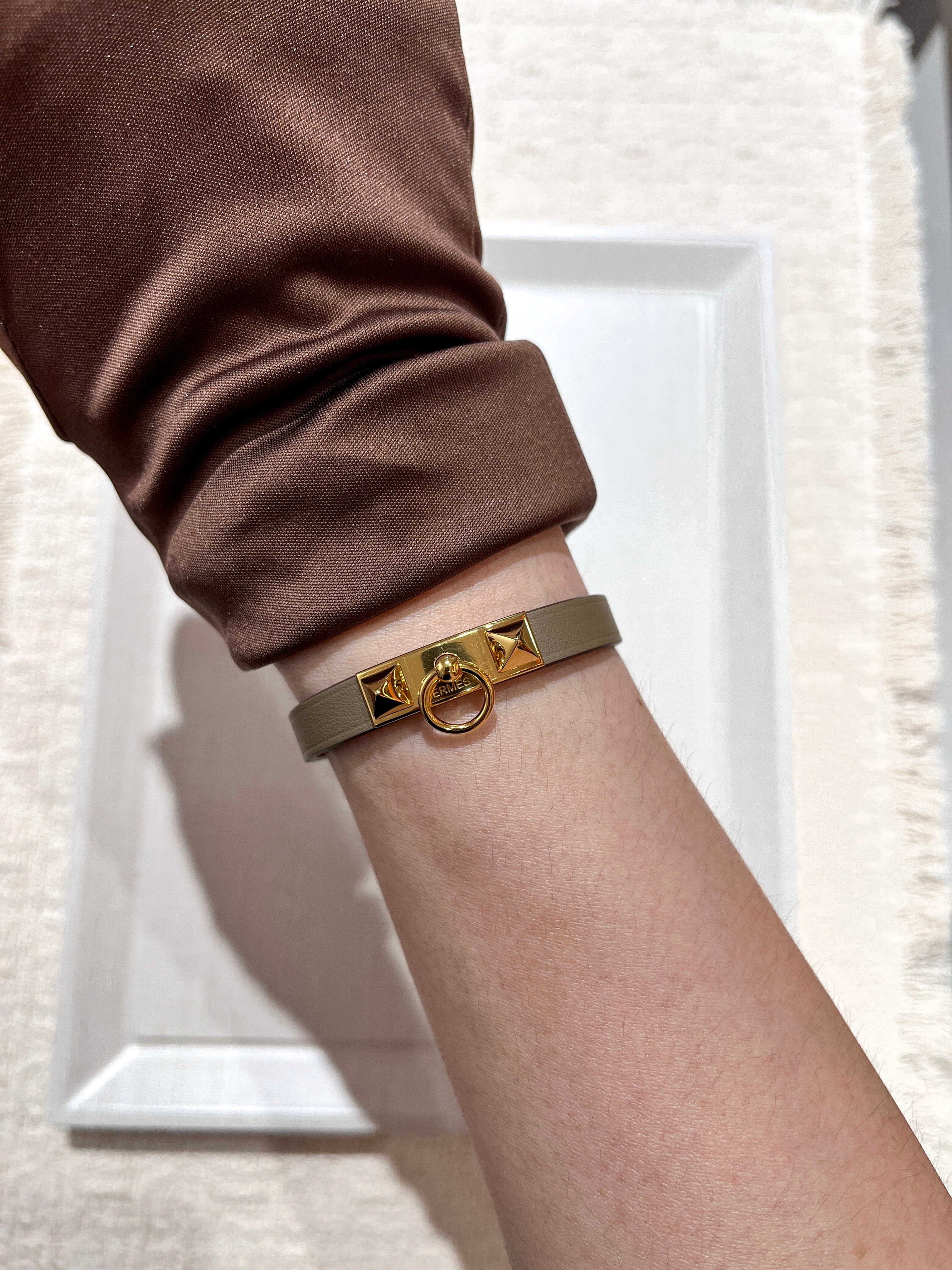 [New] Hermès Rivale Mini Bracelet Etoupe Swift Gold T2