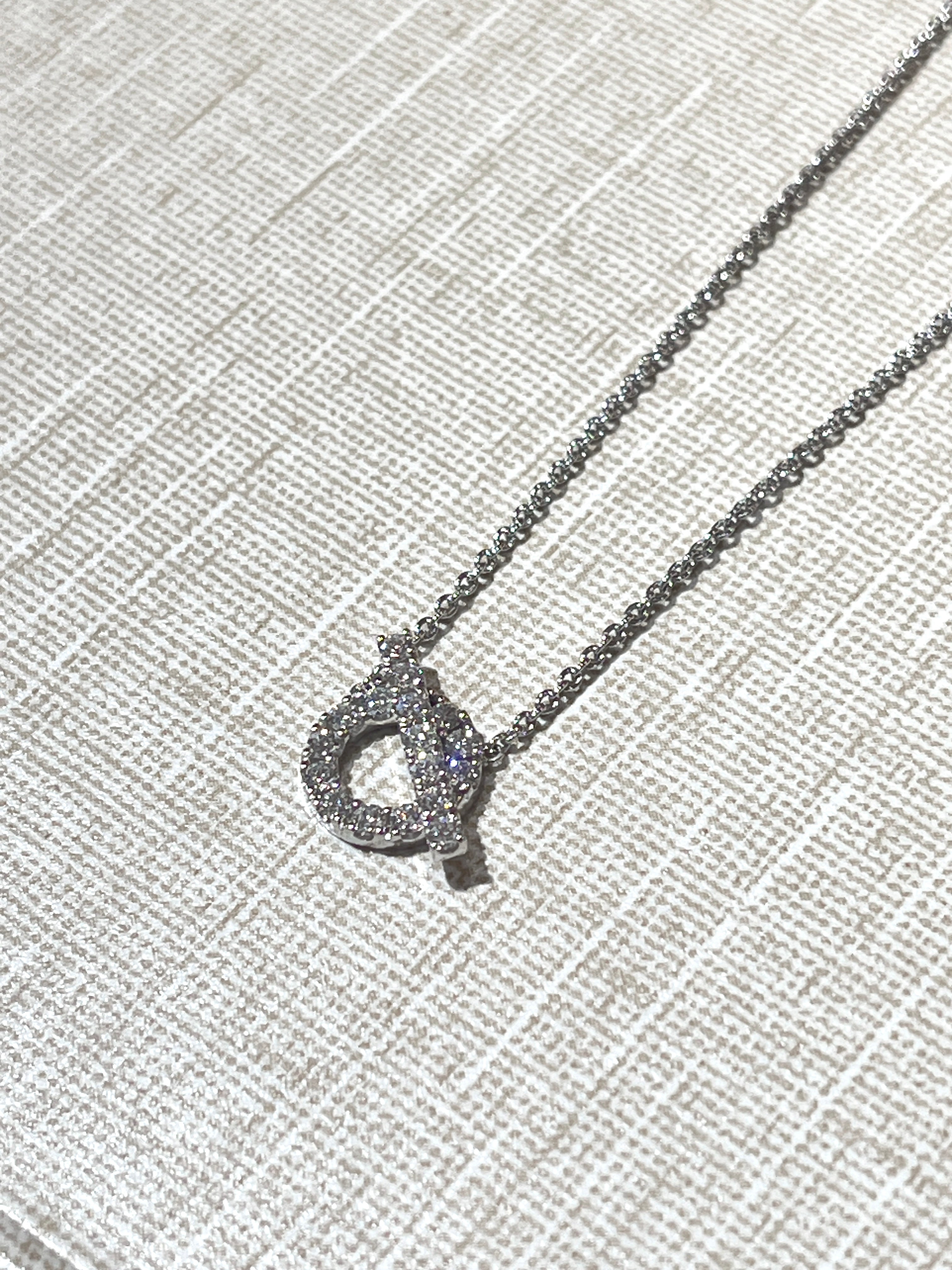 [New] Hermès Finesse Pendant White Gold