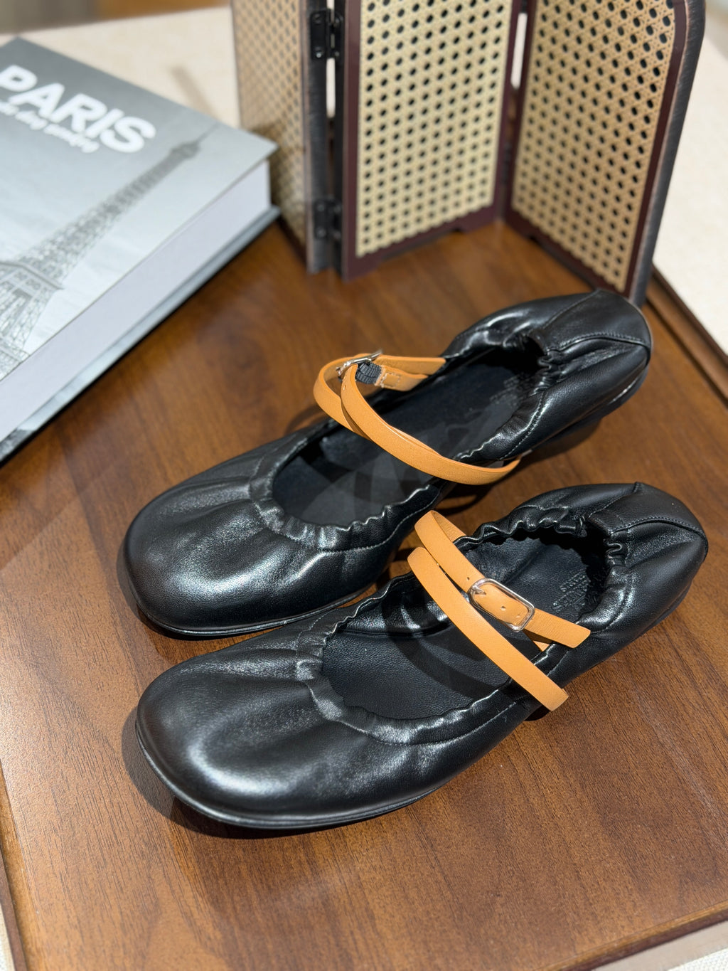 [New] Hermès Jolly Ballet Flat Noir/Naturel 37