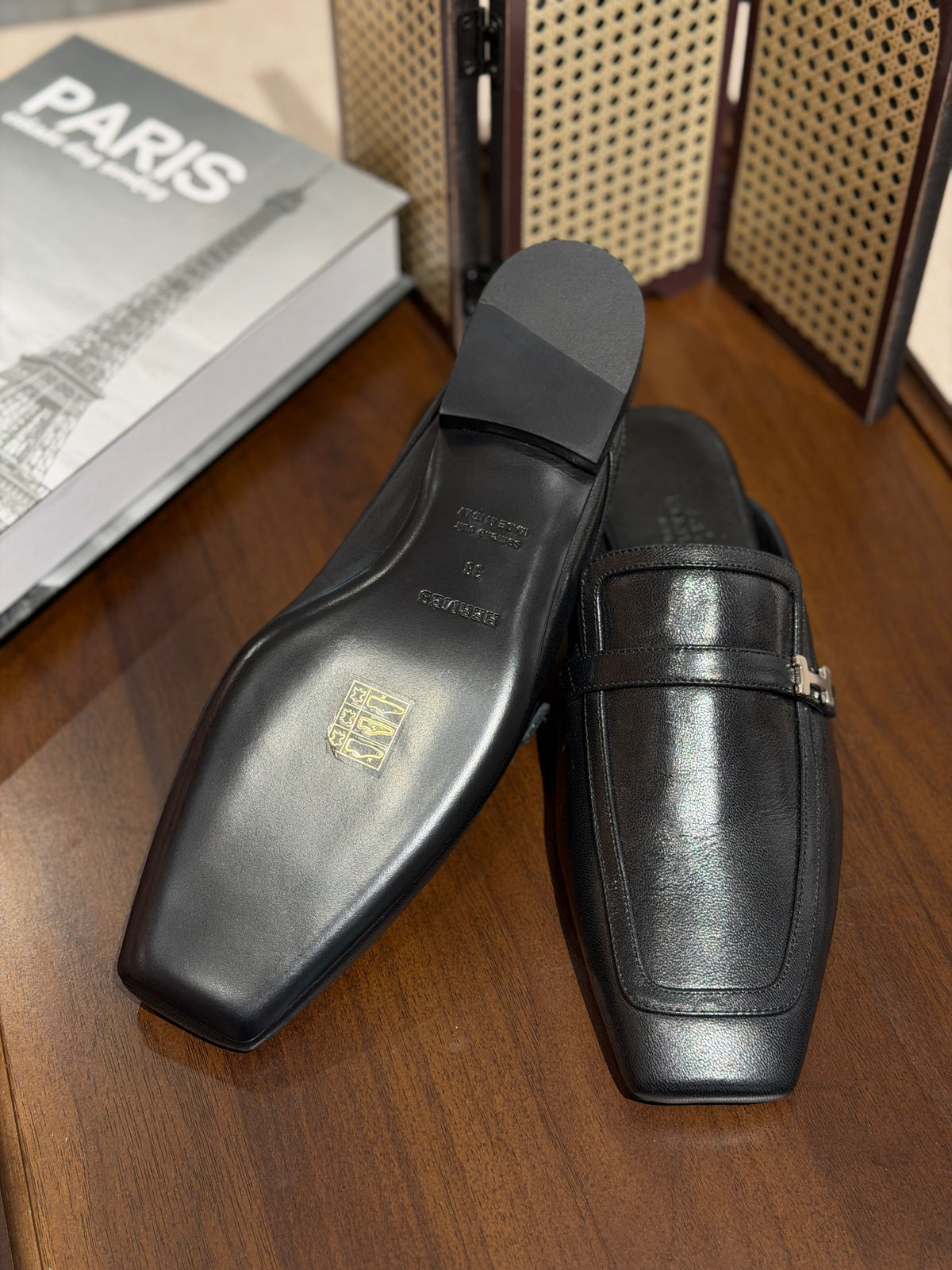 [New] Hermès Groupie Mule Black Silver 38